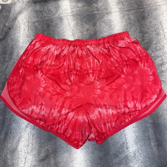 Nike running shorts - Picture 3 of 3